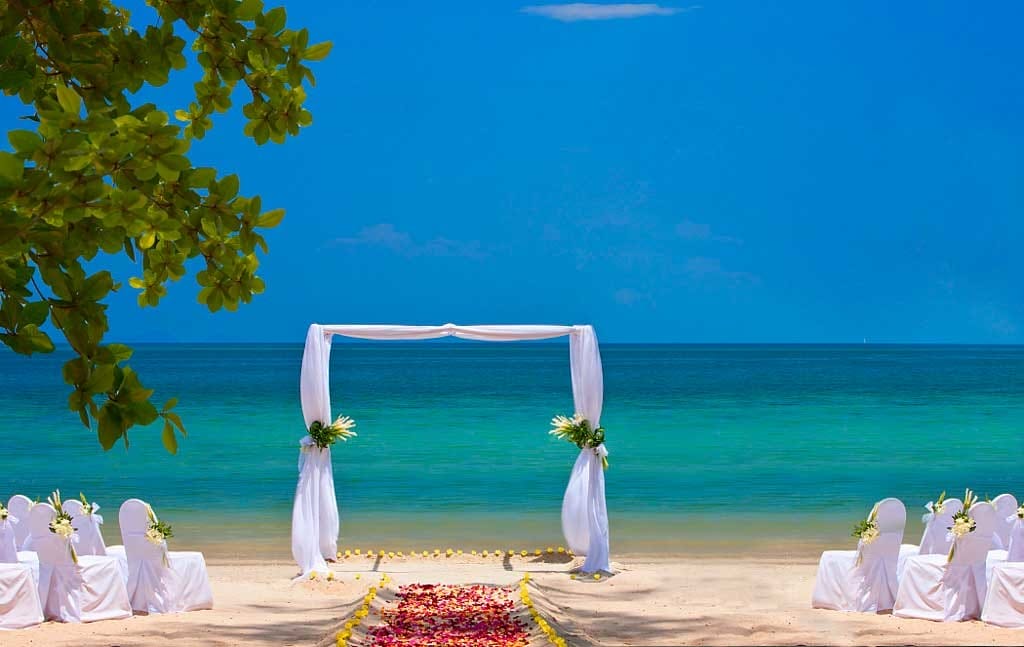 The-Andaman,-Luxury-Collection,-Langkawi--Weddings-on-the-beach-(1024x647)