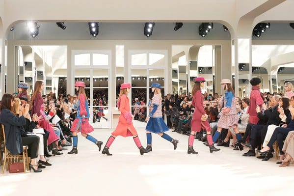 Twitter @CHANEL: Finale of the #FrontRowOnly show for the #ChanelFallWinter2017 collection.