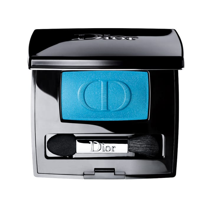Gem your eyes with the Diorshow Mono Eye Shadow in Stand Out, RM 125