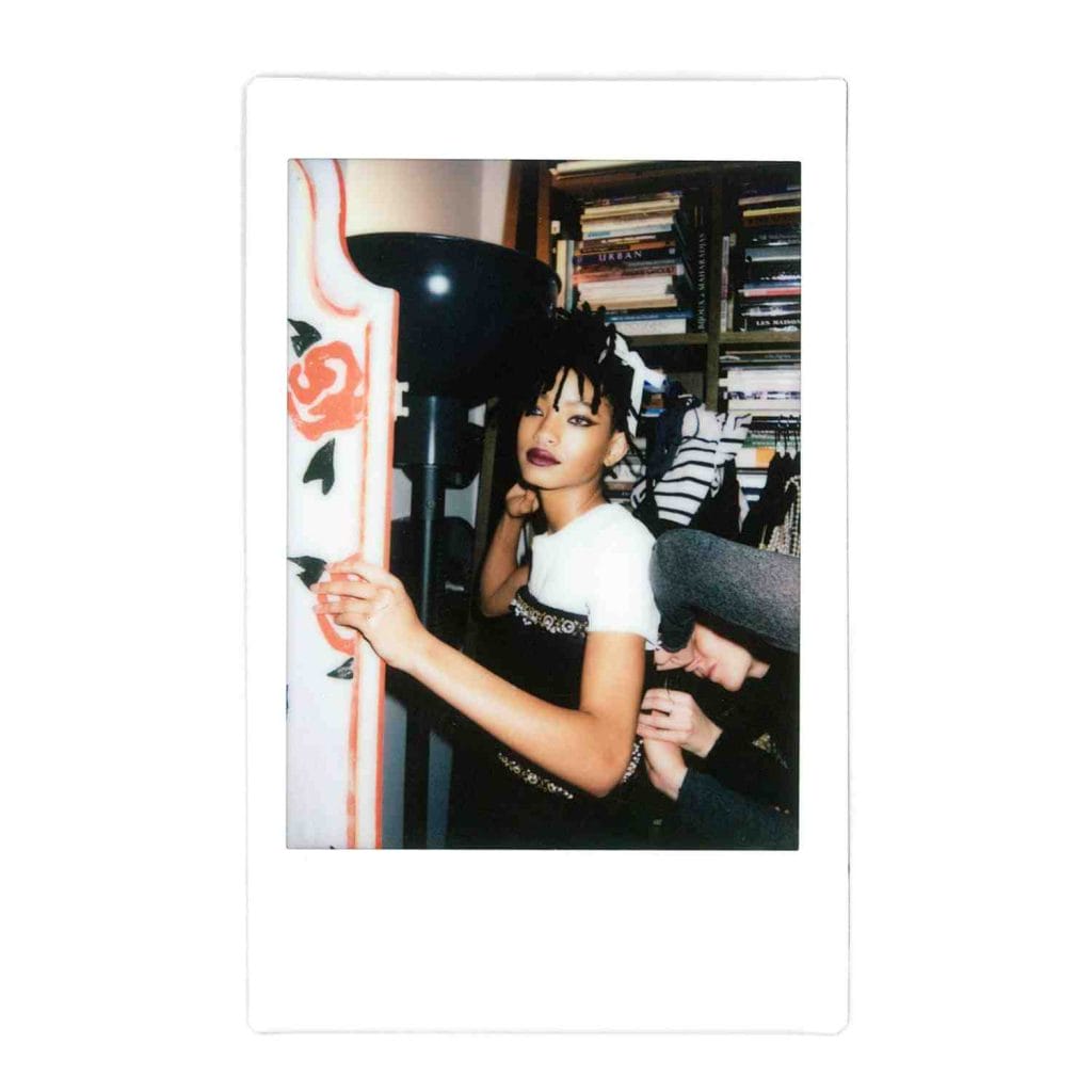 05_Willow-Smith---Behind-the-scenes---CHANEL-FW-2016-17-Eyewear-ad-campaign