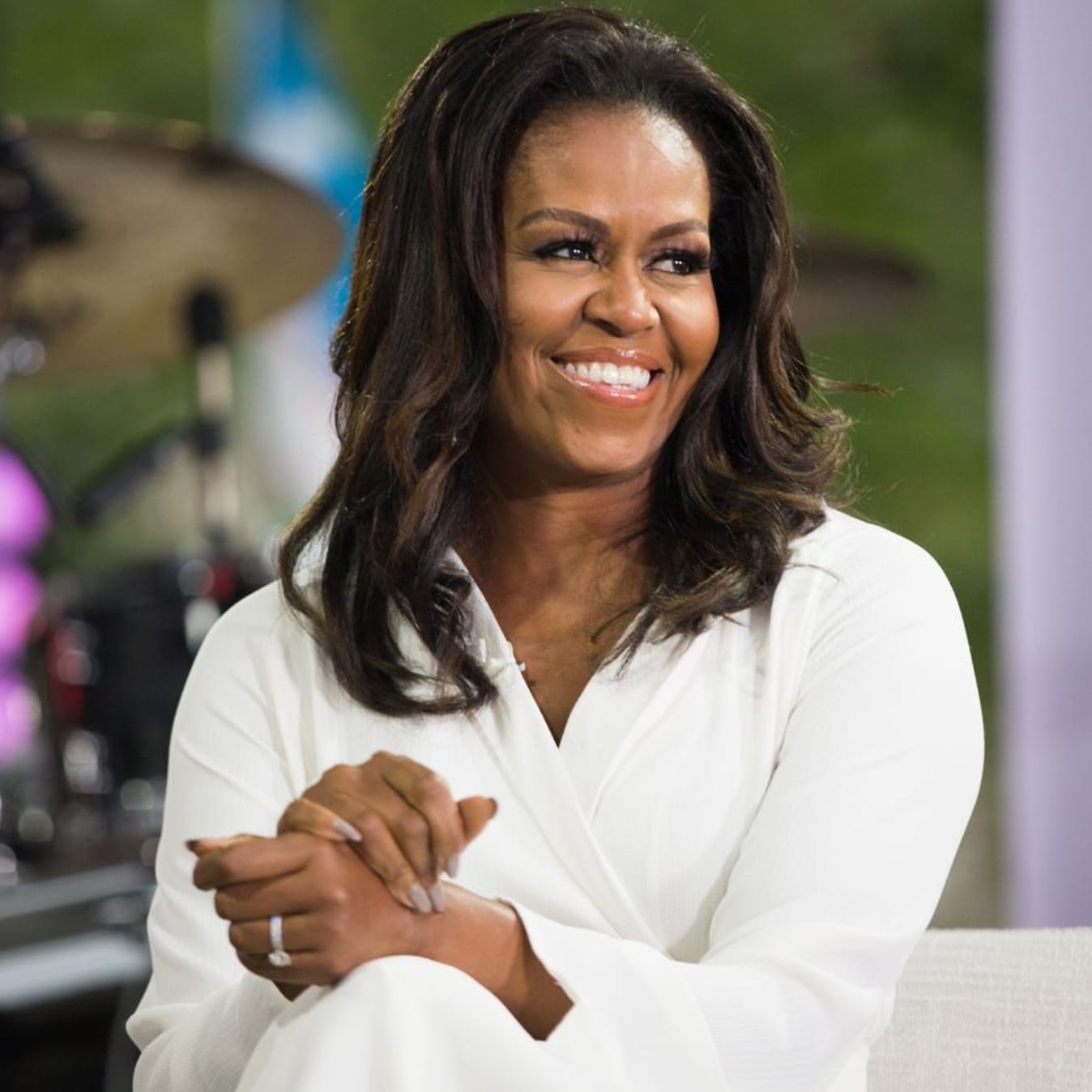 Michelle Obama's Facialist Shares Her Exact Skincare Regime - Harper's ...