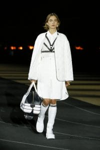 Dior Cruise 2022 live