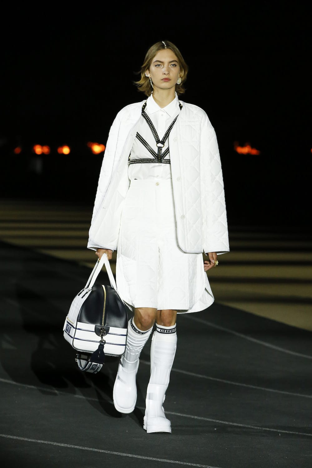 Dior Cruise 2022 live