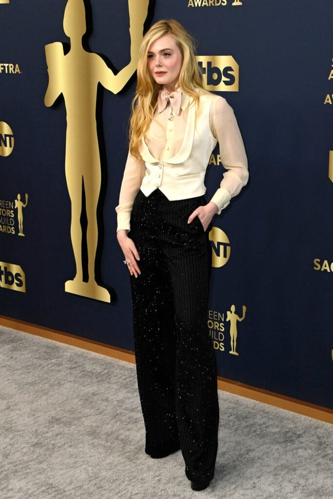 Elle Fanning SAG Awards 2022