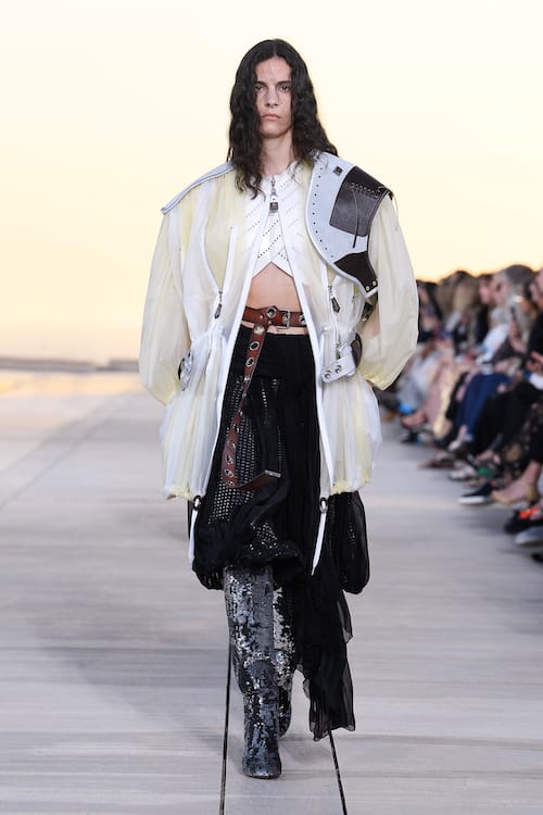 Louis Vuitton Cruise 2023 show