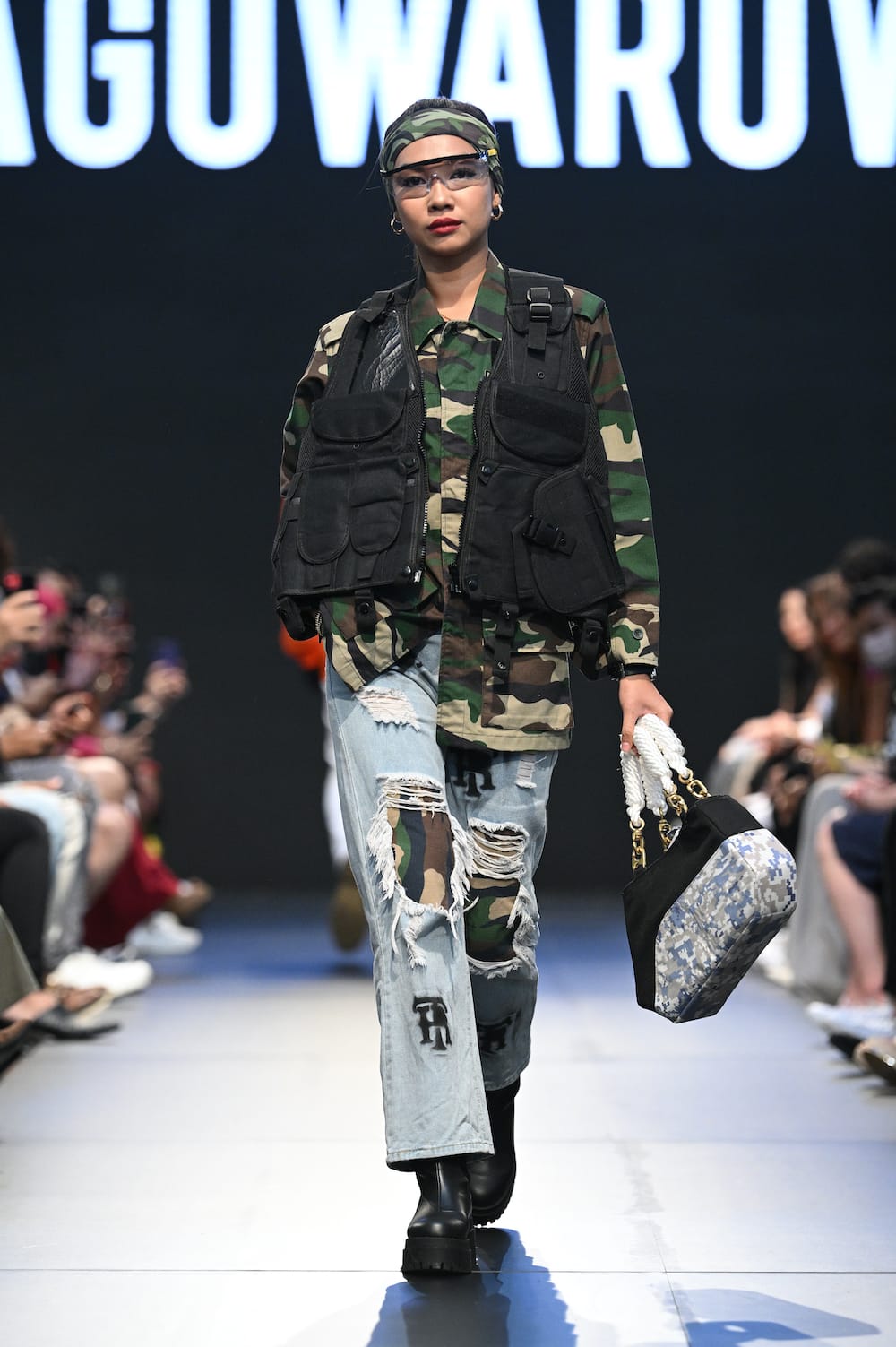 KLFW 2022