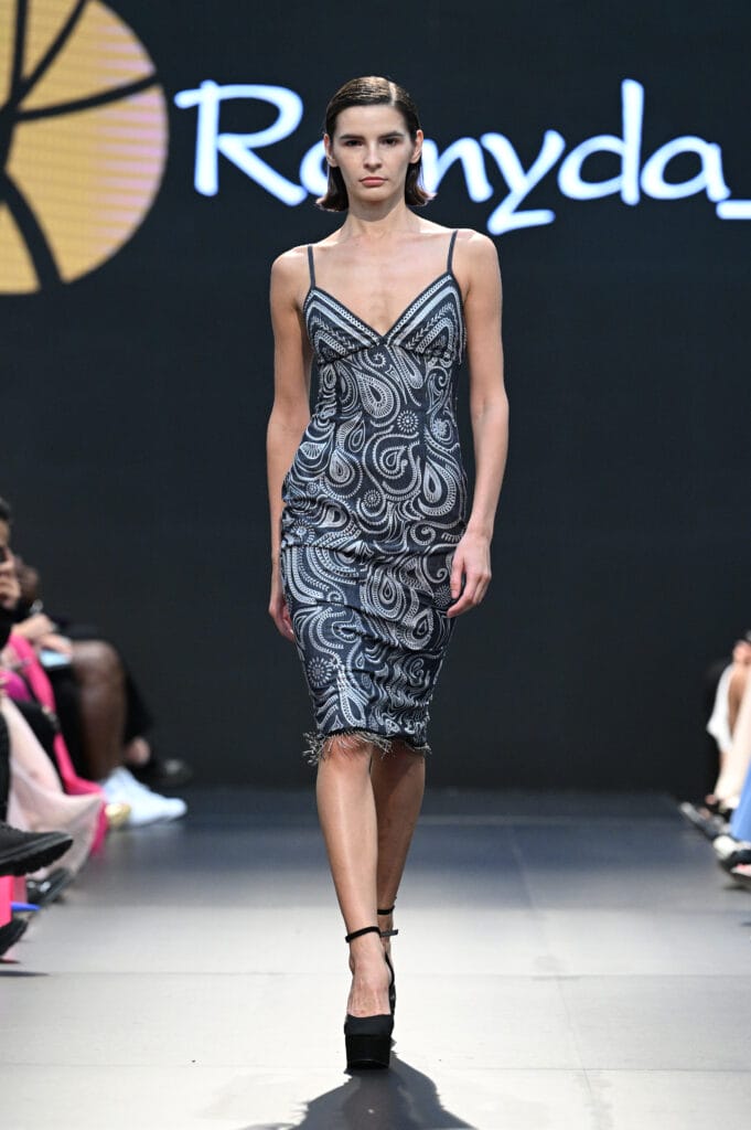 KLFW 2022