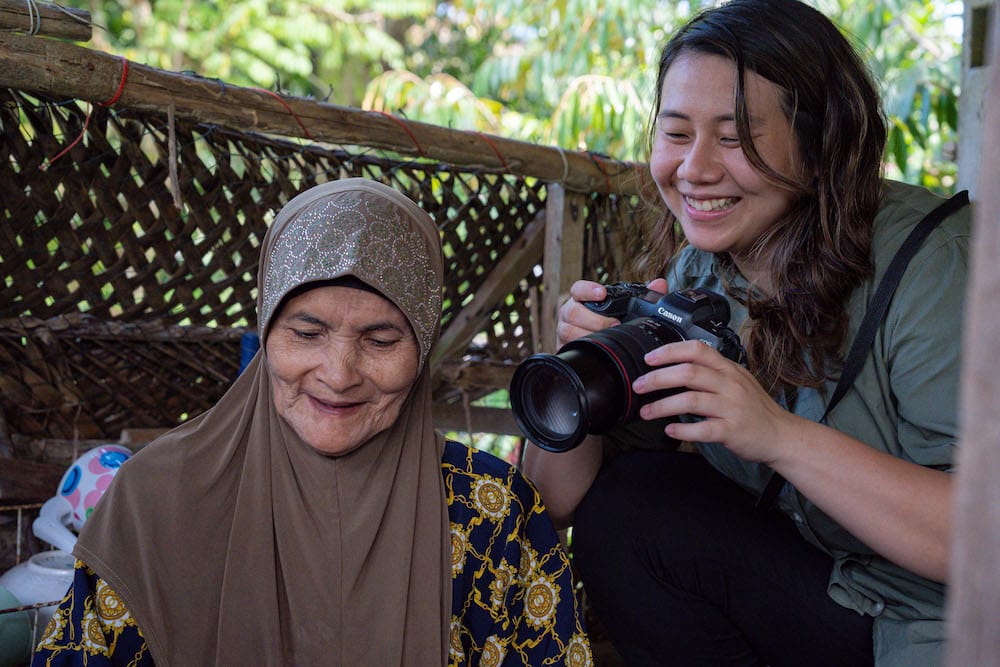 Annice Lyn Porsche Cayenne