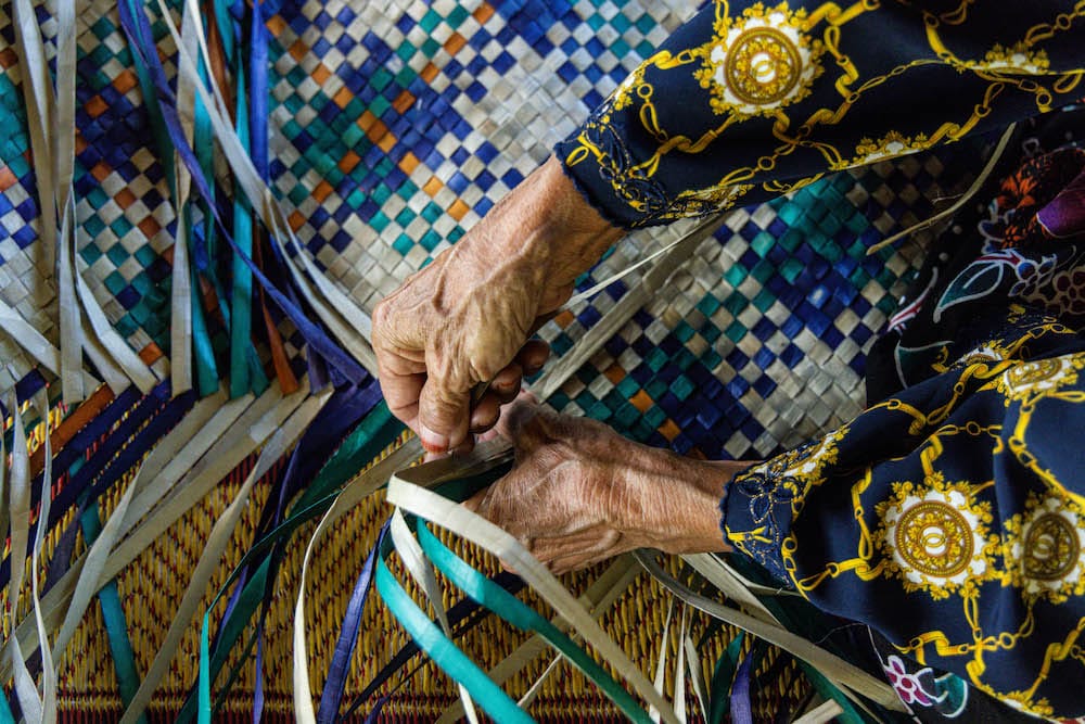 Annice Lyn Porsche Cayenne