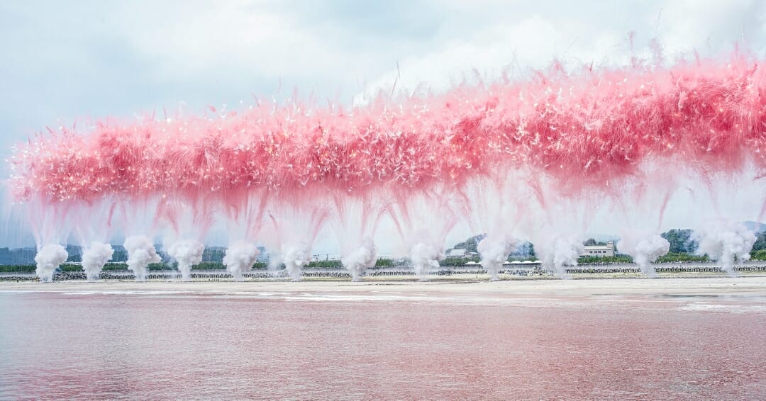 Cai Guo-Qiang daytime fireworks Iwaki Japan