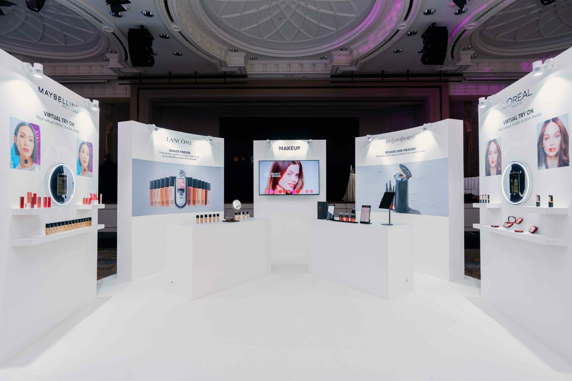 Beauty Tech Corner showcase on the brand's commitment in beauty that moves the world