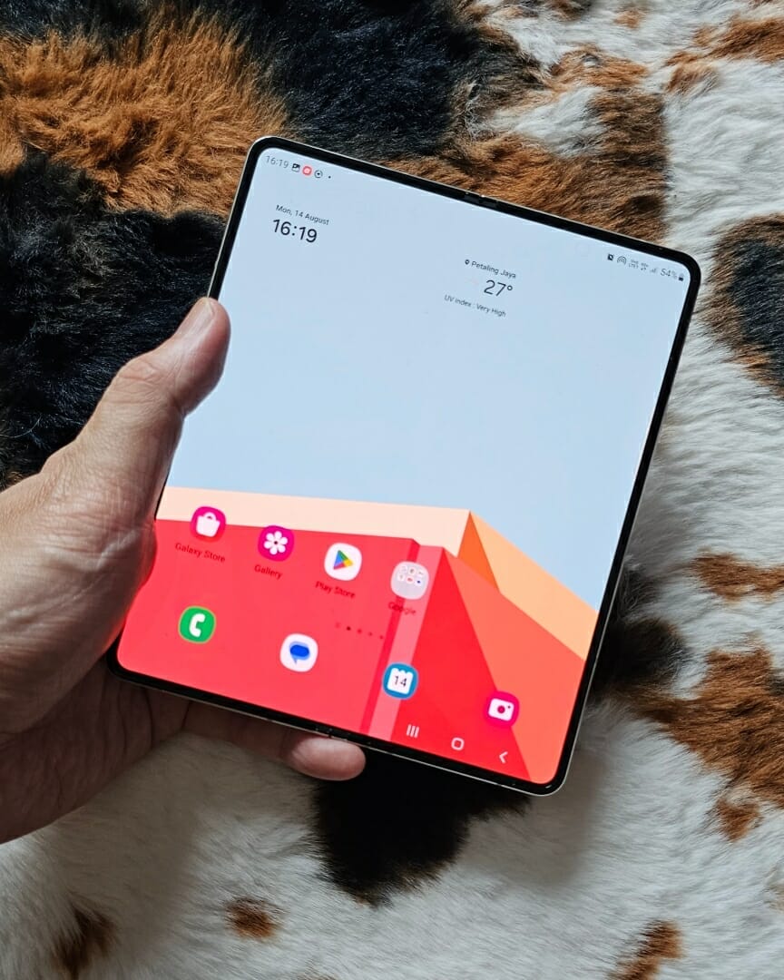Samsung Galaxy Z Fold5 review