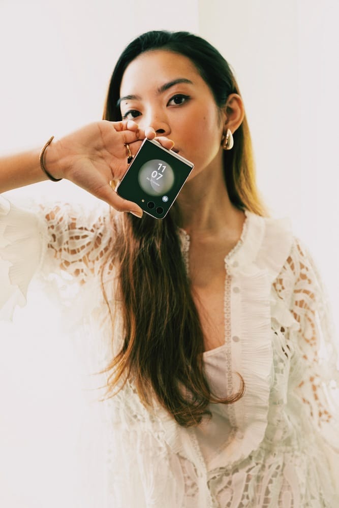 BAZAAR Women of the Year 2023 with the Samsung Galaxy Z Flip5