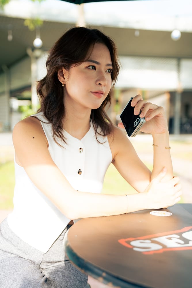 How Bella Kuan Empower Her Adventures with the Samsung Galaxy Z Flip6