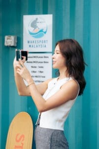 How Bella Kuan Empower Her Adventures with the Samsung Galaxy Z Flip6