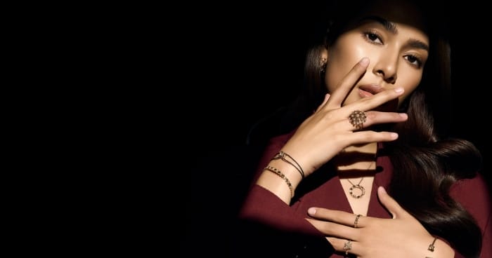Rita Nadira: Mengambil Langkah Dalam Dua Dunia Berbeza